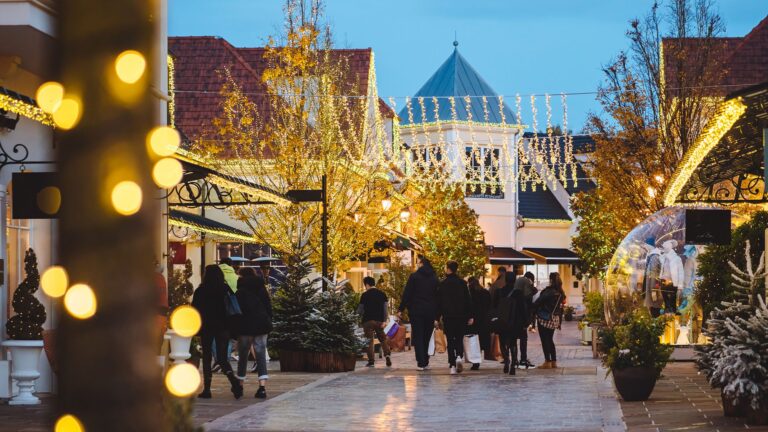La Vallée Village – Paříž: Luxusní nákupní destinace
